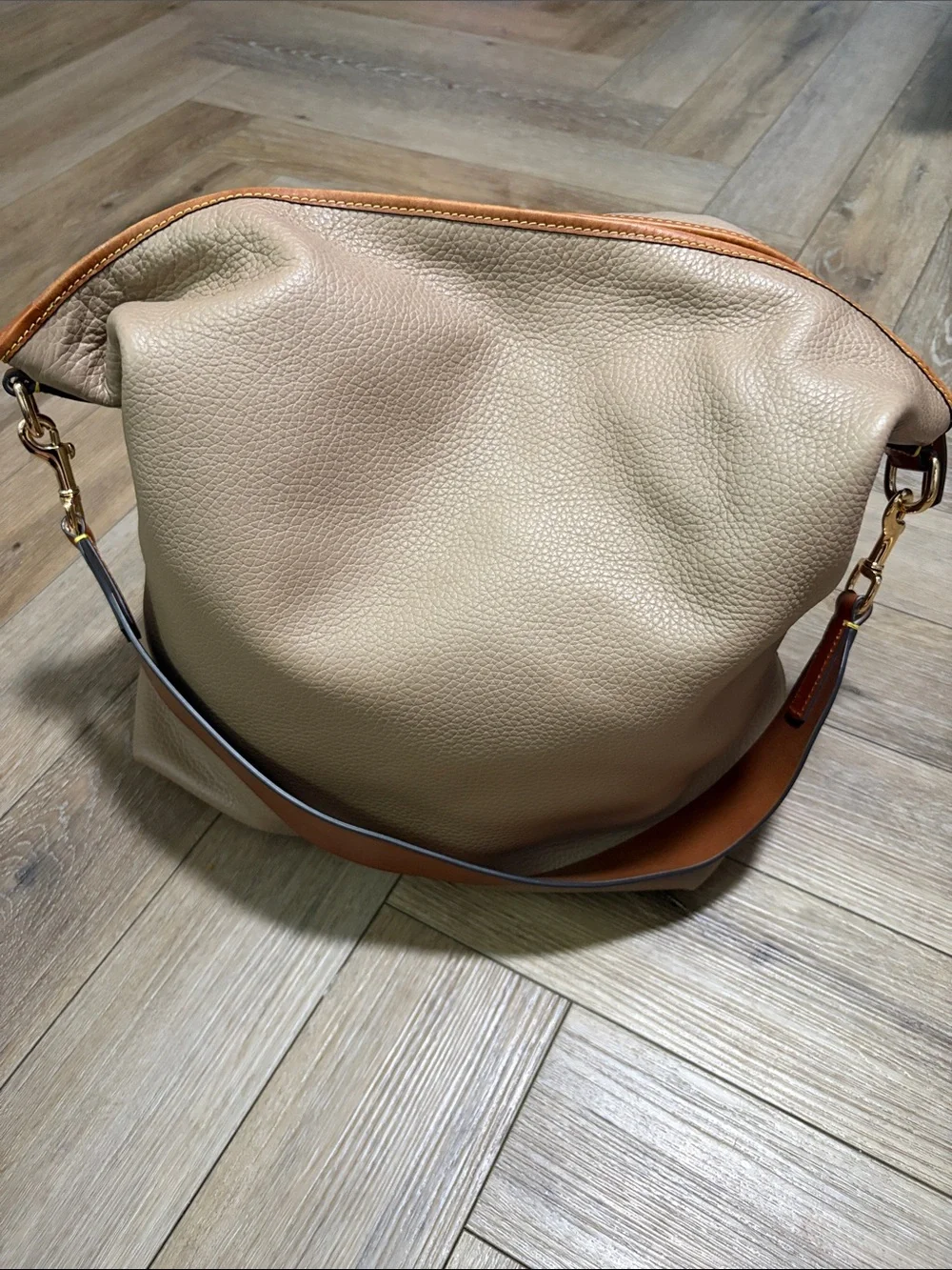 Dooney & Bourke Hobo Bag Large